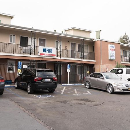 Stay Inn Suite Стоктън Екстериор снимка